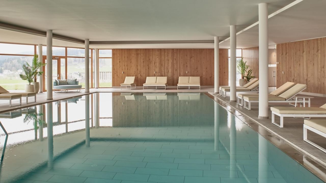 Innenpool im Acquapura Spa